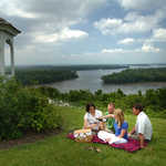 Picnic on the Bluffs