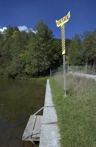 Canoe Portage Sign on top of Cooke Dam