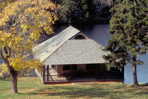 Boathouse on Jordan Pond