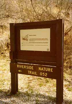 Riverside Trailhead Sign at Spring Hollow Campground
