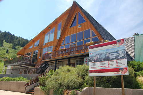 Beaver Mountain Lodge in Summer