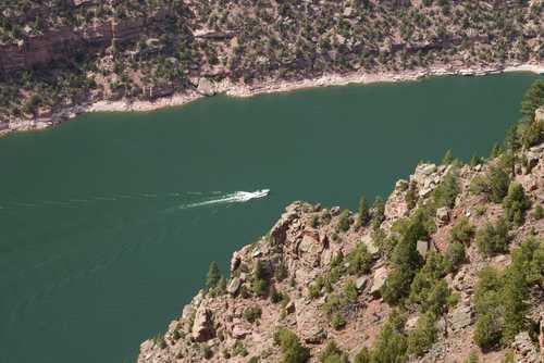 A White Wake in Flaming Gorge