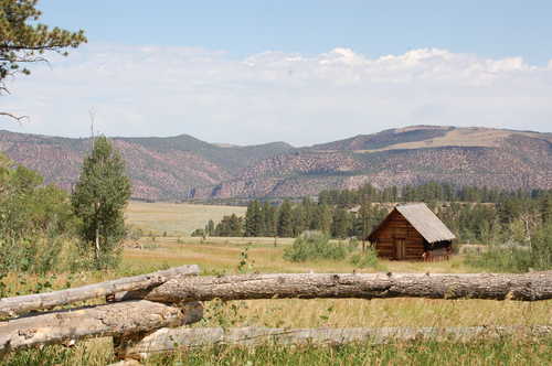 Granary on Swett Ranch in Flaming Gorge
