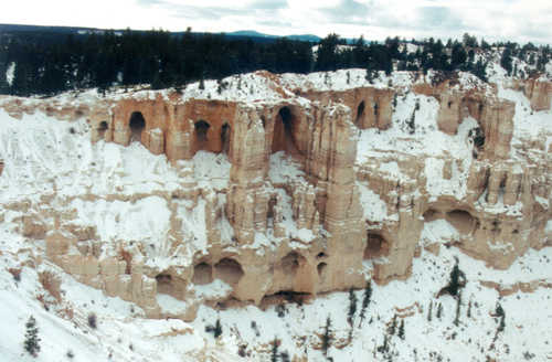 Cave-like Formations in Bryce Canyon