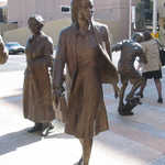 Bronze Businesswoman Statue in Albuquerque