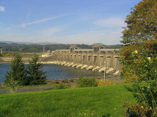 Bonneville Dam on the Columbia River in Oregon
