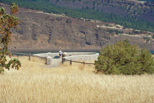 Overlook on the Columbia River