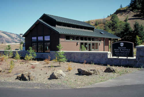 Mark O. Hatfield West Trailhead and Visitor Center