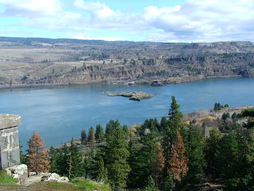 Island in the Columbia River