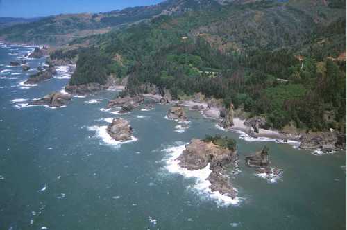 Oregon South Coast, Oregon Islands