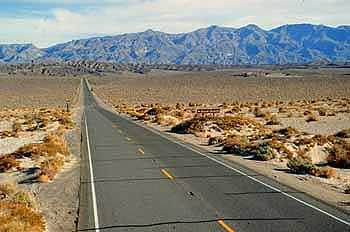 A lone road passes through Death Valley