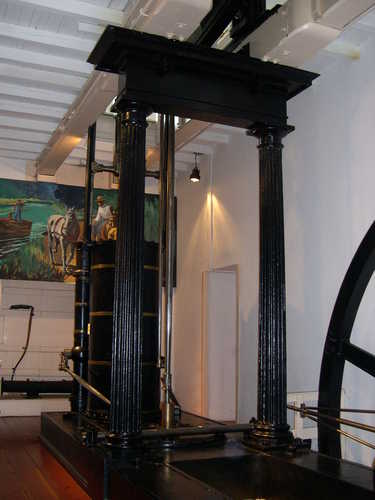 Canal Steam Engine