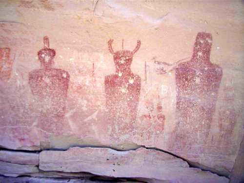 Fremont Rock Art in Thompson Canyon