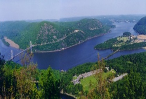 Palisades Scenic Byway NY - Hudson from Perkins Tower